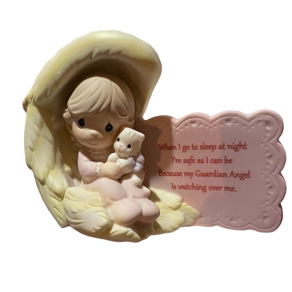 Precious Moments My Guardian
Angel Figurine - Little Girl with kitten - Picture 7 of 8